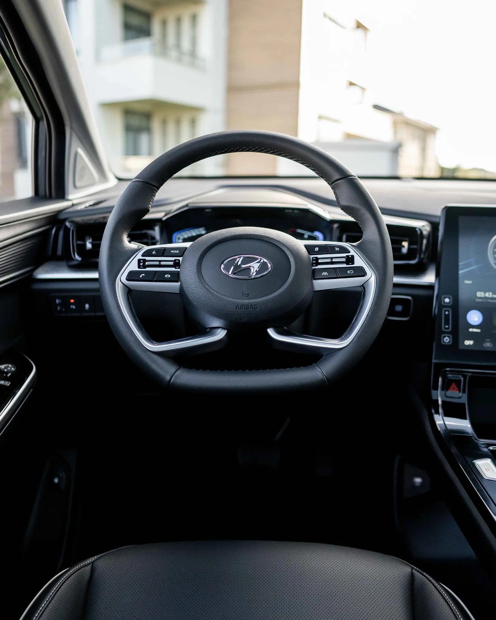 Tam Yeni Elantra