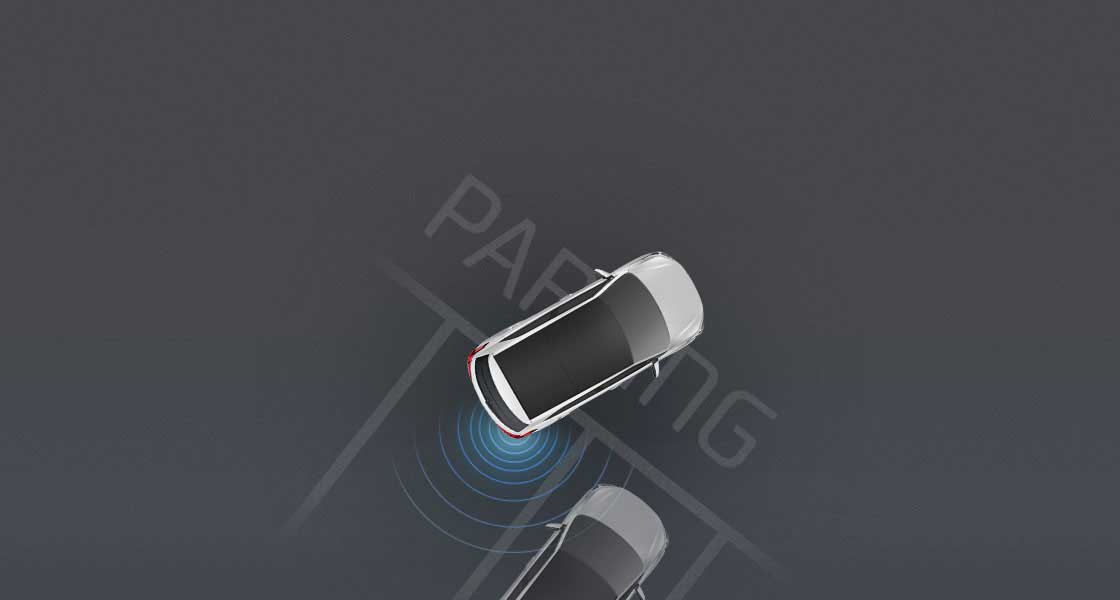 Top view of white Creta parking with rear parking sensors